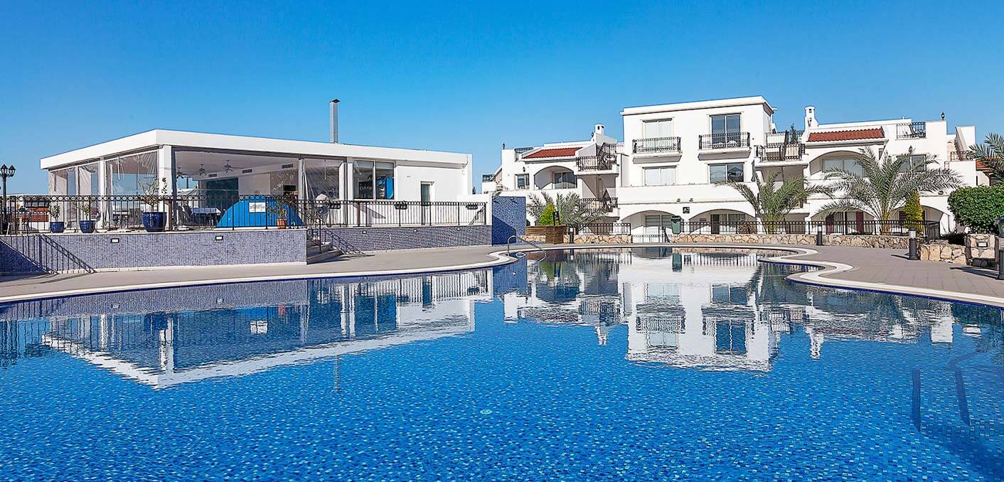 Access to Extra Large Communal Swimming Pool